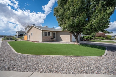 3177 1/2 S Torreys Peak, Grand Junction, CO 81504 - photo 2