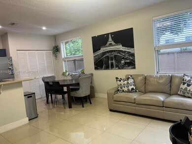 10866 NW 51st Ln, Doral, FL 33178 - photo 7