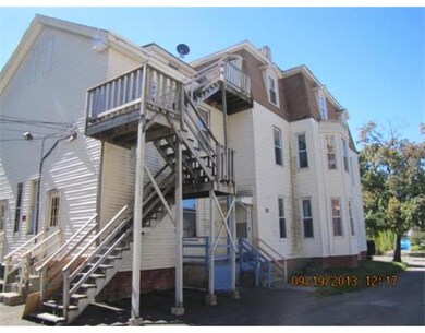 9 Freeland St, Worcester, MA 01603 - photo 4