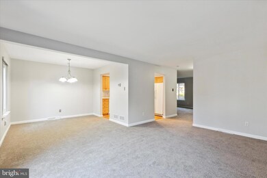 203 Danor Ct, Chesterbrook, PA 19087 - photo 4