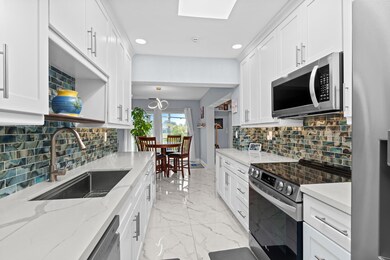 5100 Yellow Pine Ln, Tamarac, FL 33319 - photo 7