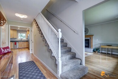 Spacious Entry