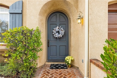 25018 Smokewood Way, Stevenson Ranch, CA 91381 - photo 6