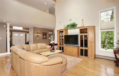 18 Mesa Place, Nanuet, NY 10954 - photo 5