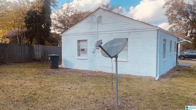 1529 Meadow Ct, Birmingham, AL 35228 - photo 5