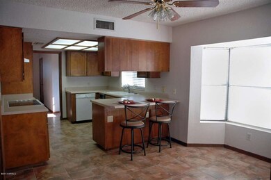 D-Kitchen and Nook