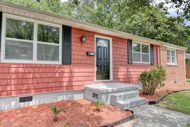 813 Barn St, Jacksonville, NC 28540 - photo 3