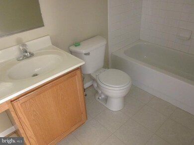 9509 Branchleigh Rd, Randallstown, MD 21133 - photo 6