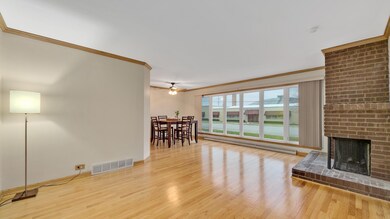 1858 Gardner Rd, Westchester, IL 60154 - photo 7