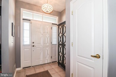 35 Honey Flower Dr, Trenton, NJ 08620 - photo 4