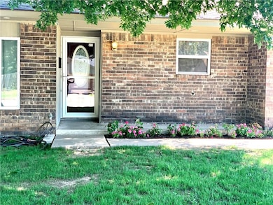 4409 Bison Rd, Shawnee, OK 74804 - photo 3