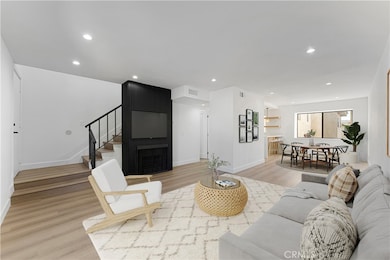 10219 Pinewood Ave unit 2, Tujunga, CA 91042 - photo 2