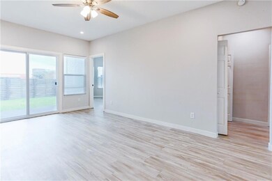9504 Menchaca Rd unit B, Austin, TX 78748 - photo 5