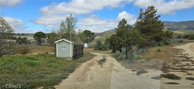 56695 Cain Rd, Anza, CA 92539 - photo 5