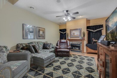 09_8515_Grove9_mls