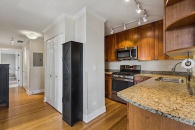 4144 N Sheridan Rd unit 510, Chicago, IL 60613 - photo 6