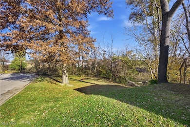 512 Maple St unit A, Parkersburg, WV 26101 - photo 7