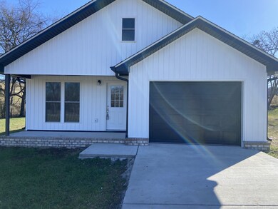 271 Chicken Creek Rd, Pulaski, TN 38478 - photo 2