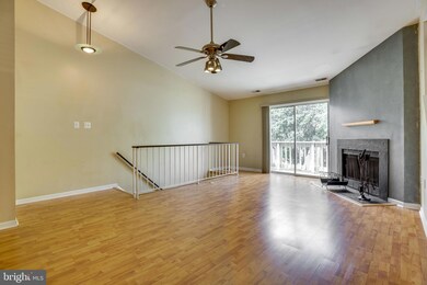 10507 Stonington Ln, Manassas, VA 20109 - photo 5