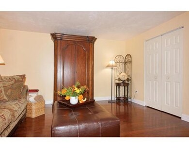 11 W Belcher Rd unit 4, Foxboro, MA 02035 - photo 3