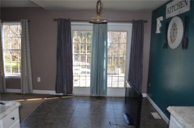 3318 Winchester Ln unit 46, Statesville, NC 28625 - photo 5