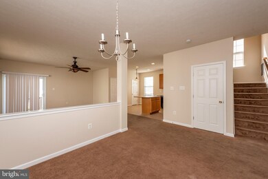 718 Macdill Rd, Middle River, MD 21220 - photo 4