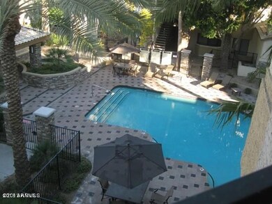 pool_view_from_condo_0719