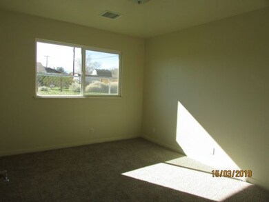 Bedroom, new carpet