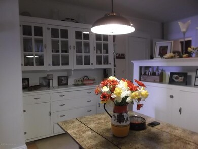 1518 West St, Honesdale, PA 18431 - photo 5