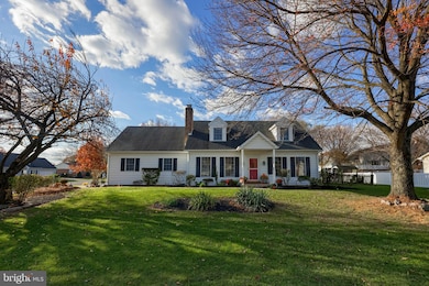 206 Kimberly Ln, Ephrata, PA 17522 - photo 2