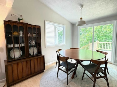 2765 Anchorage Rd NE, Solon, IA 52333 - photo 5