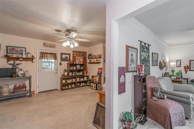 216 Bedford Ct E, Bedford, TX 76022 - photo 4