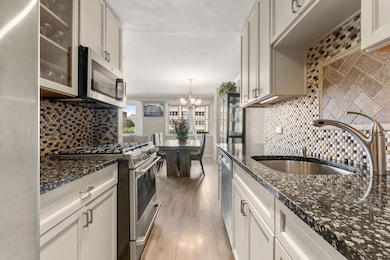 Birchwood Towers unit 7E, Forest Hills, NY 11375 - photo 5