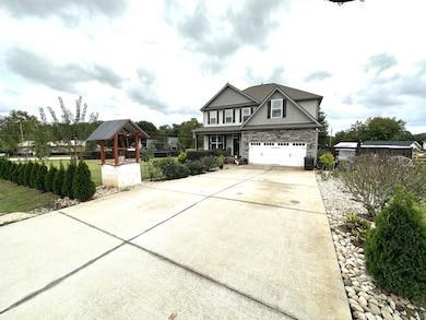 2630 N Lee Cir, Greer, SC 29651 - photo 3