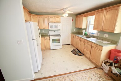 42 Sunset Dr, Burlington, MA 01803 - photo 7