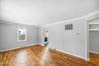 621 W Berry Ave, Lansing, MI 48910 - photo 7