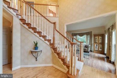 4963 Wharff Ln, Ellicott City, MD 21043 - photo 4