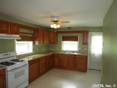 69 Fitch Ave, Auburn, NY 13021 - photo 5