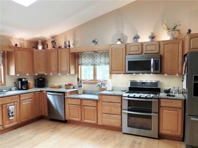Great cabinet and counter space!