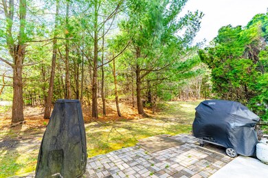3204 Equestrian Way Toms River-large-005