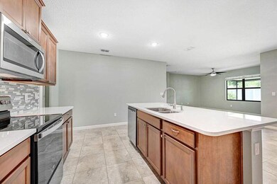 518 Coyote Dr kitchen 5