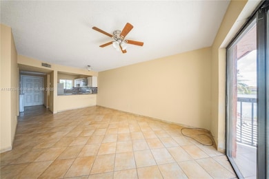 5689 W 28th Ave unit 5689, Hialeah, FL 33016 - photo 2