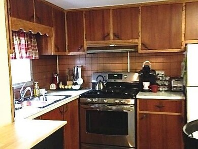 29 Bradley Rd, Boothbay Harbor, ME 04538 - photo 2