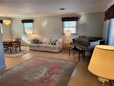 1026 N Leh St, Allentown, PA 18104 - photo 6