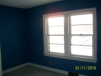 512 E 20th St S, Newton, IA 50208 - photo 6