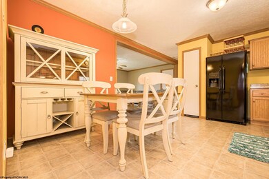 39 Whipkey Ln, Morgantown, WV 26508 - photo 5