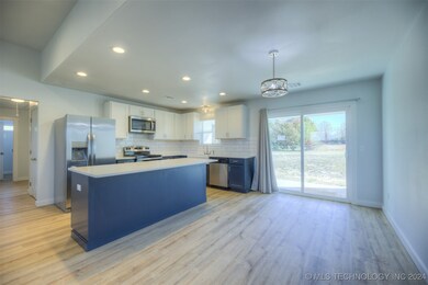 10325 S 156th West Ave, Sapulpa, OK 74066 - photo 6