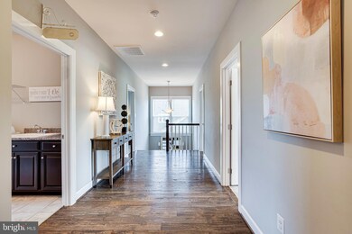 40973 Foxtail Fields Dr, Aldie, VA 20105 - photo 5