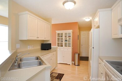 784 Stevenspoint SE, Byron Center, MI 49315 - photo 3