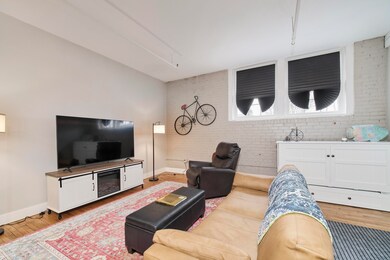 86 Washington St unit 240, Manistee, MI 49660 - photo 6